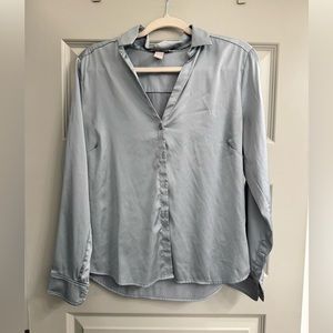 H & M blue/grey blouse
